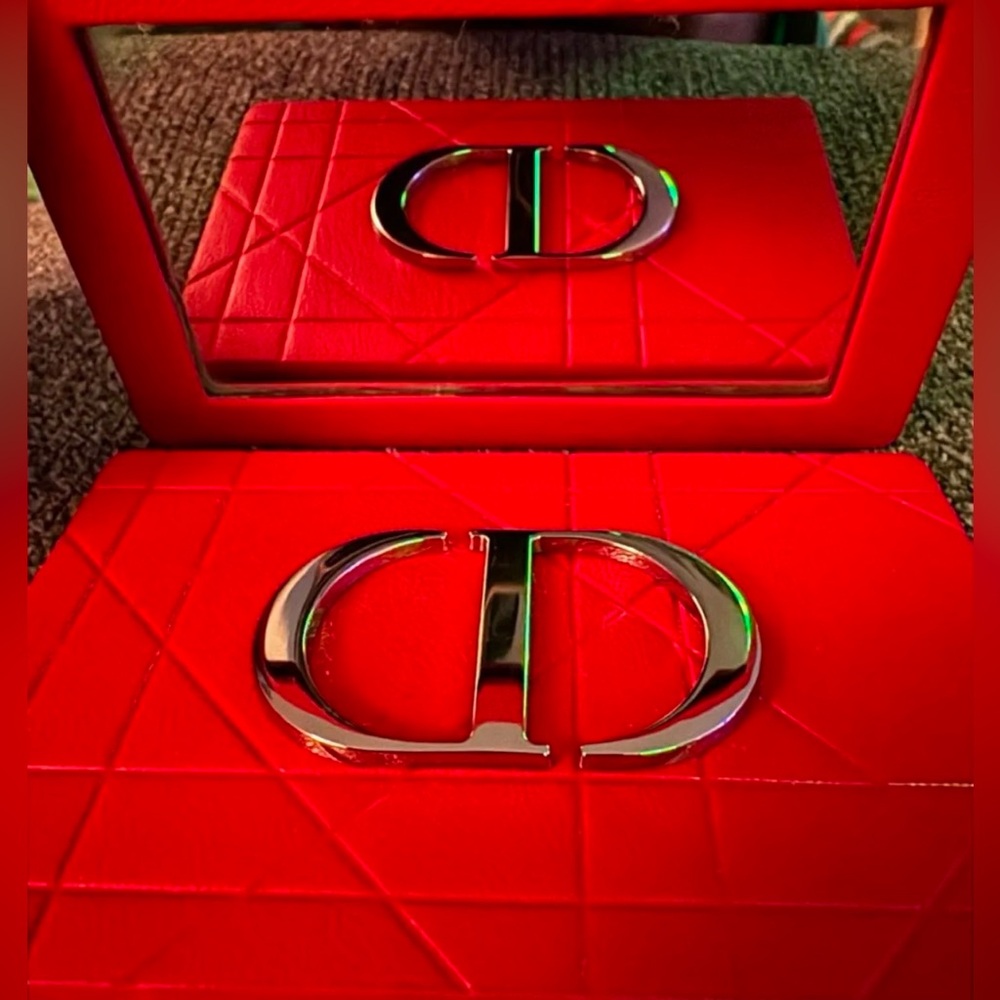 Dior - Beauty Carnage Red Small Mirror | New